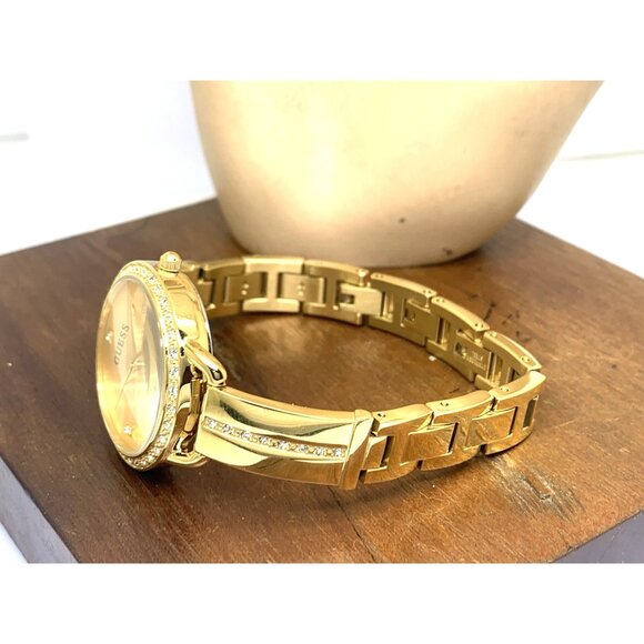 Guess Women\'s Watch GW0022L2 Quartz Gold Dial Gemmed Stainless Steel 30mm main image 5